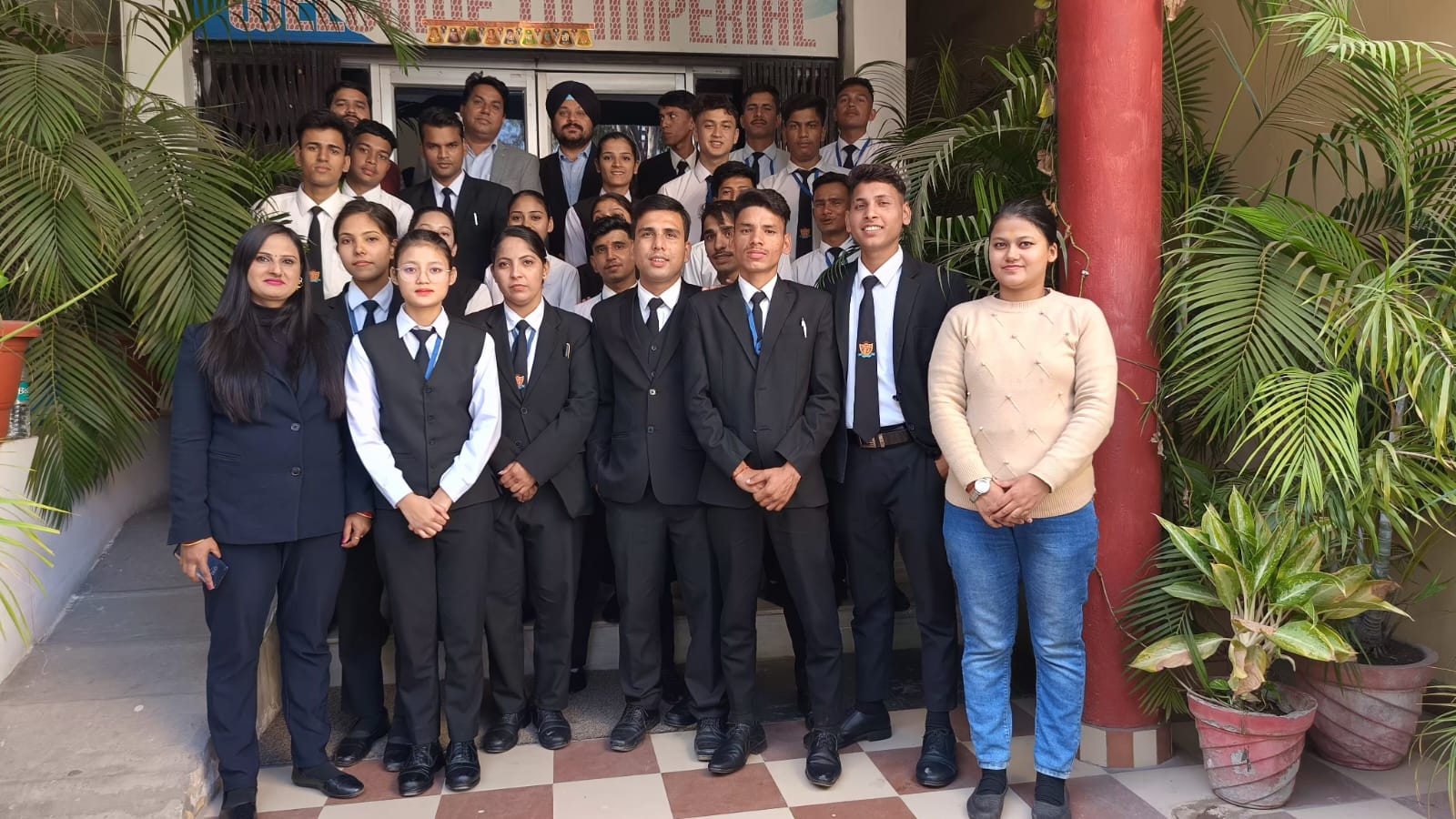 iimt whatsapp image 2023 11 25 at 09.42.50 3 (5)