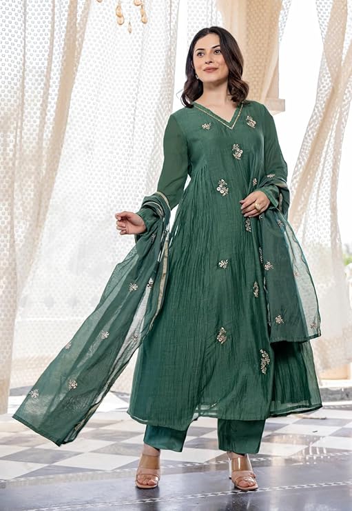 klosia women embroidery solid anarkali kurta and pant set with dupatta klosia women embroidery solid anarkali kurta and pant set with dupatta
