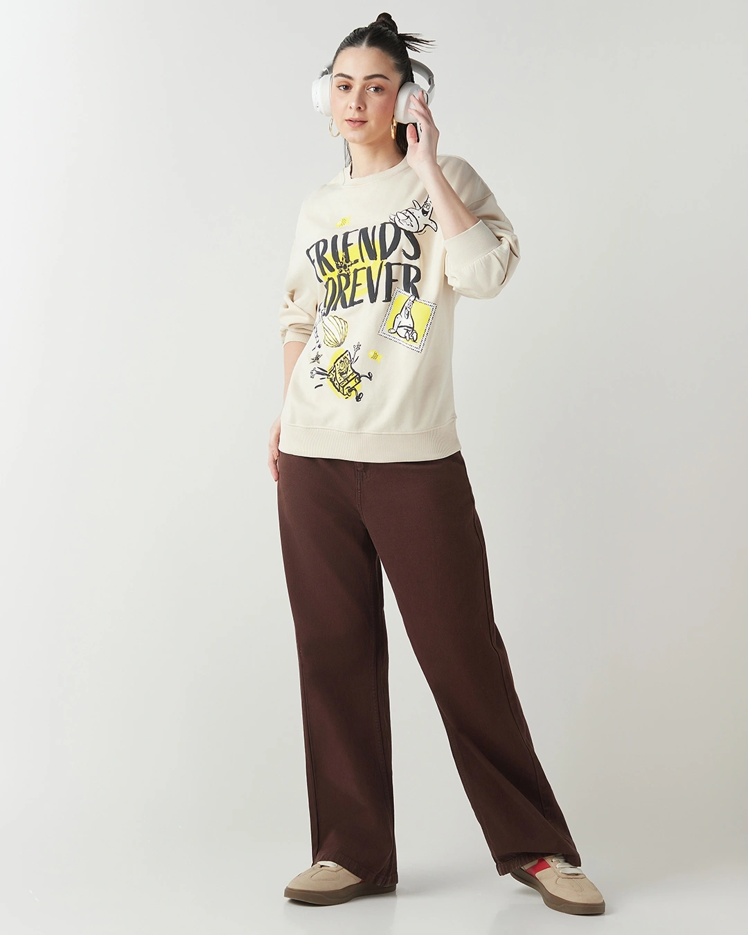 sweatshirt sweatshirt